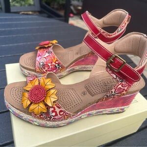 L'ATISTE Red and Yellow Floral Wedges